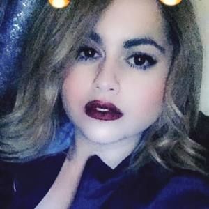 Meet your Posher, Natalie